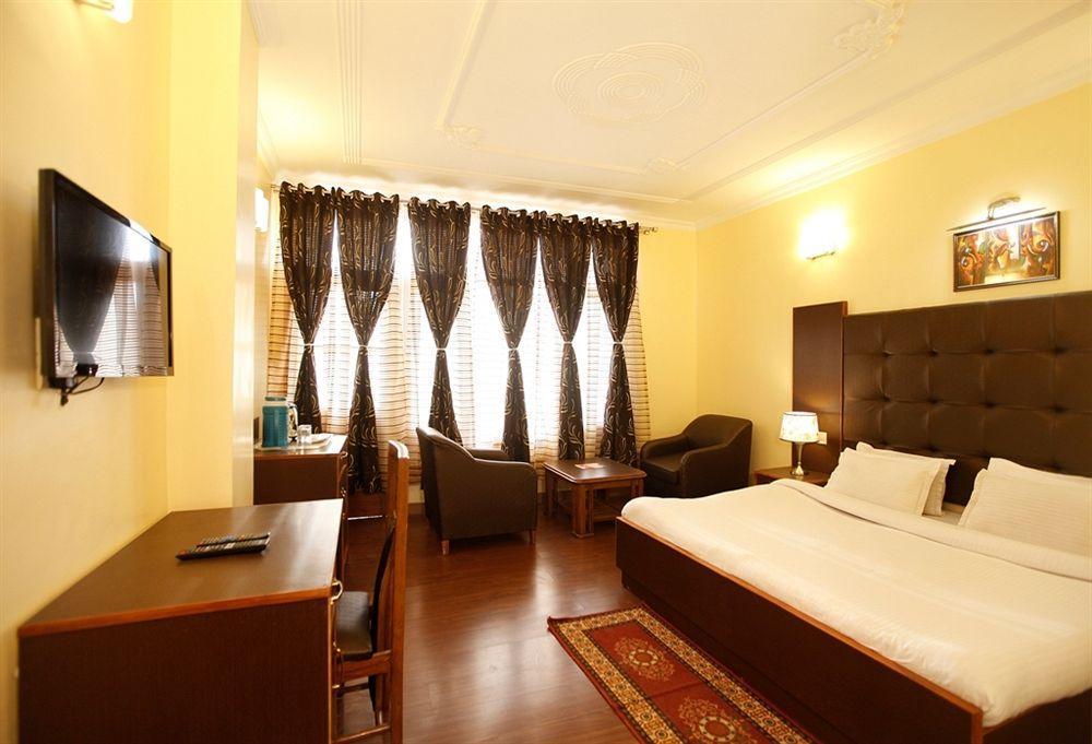 Hotel Bridge View Regency à Shimla Extérieur photo