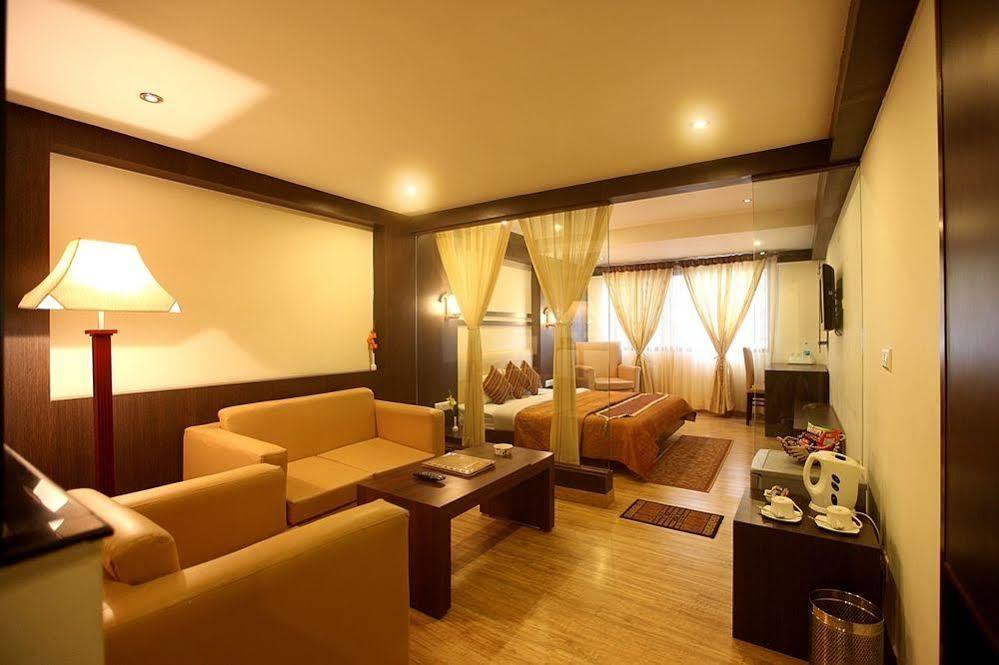 Hotel Bridge View Regency à Shimla Extérieur photo